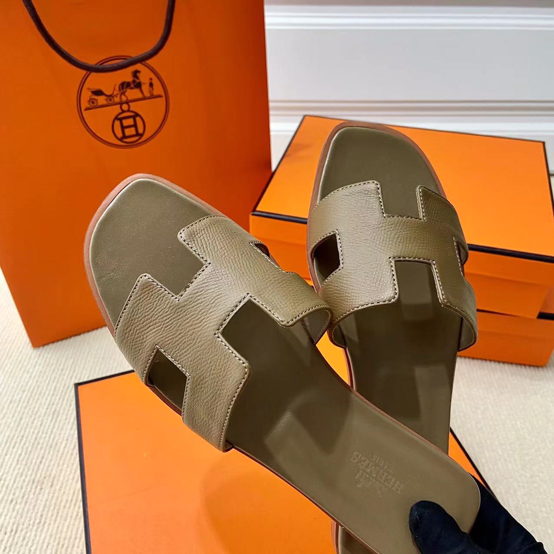 에르메스 올수공 오란 슬리퍼 샌들 앱송 57